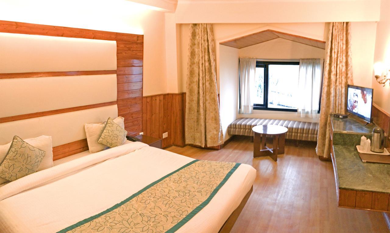 Royal Jardin Whistling Pines Resort Shimla Ngoại thất bức ảnh