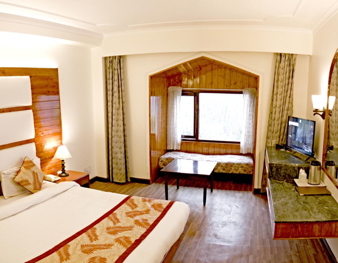 Royal Jardin Whistling Pines Resort Shimla Ngoại thất bức ảnh