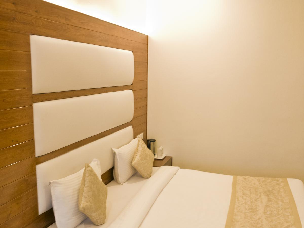 Royal Jardin Whistling Pines Resort Shimla Ngoại thất bức ảnh