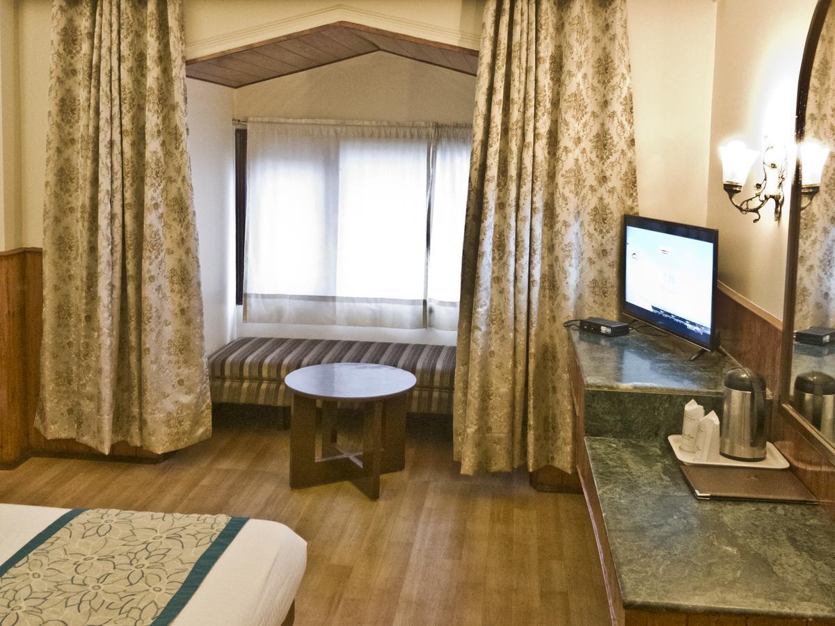 Royal Jardin Whistling Pines Resort Shimla Ngoại thất bức ảnh