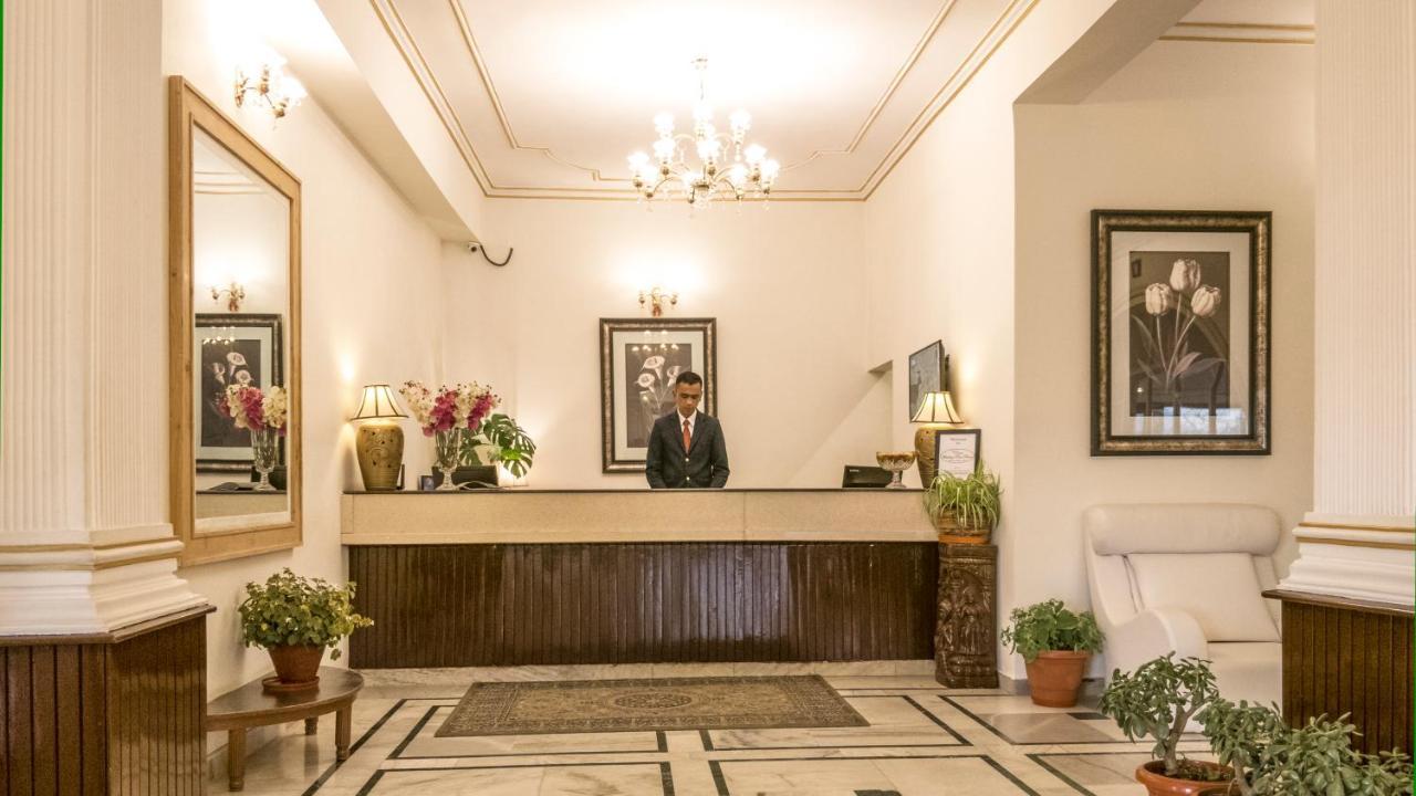 Royal Jardin Whistling Pines Resort Shimla Ngoại thất bức ảnh