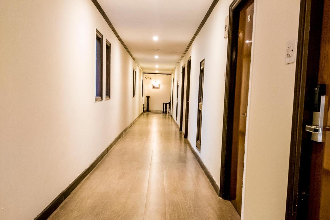 Royal Jardin Whistling Pines Resort Shimla Ngoại thất bức ảnh